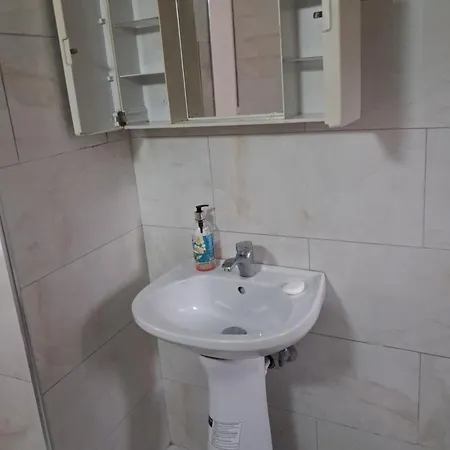 Miltos Apartment Himarë